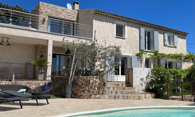 Seillons-Source-d'Argens Villa | La Vigie - Magnificent villa in the heart of green Provence