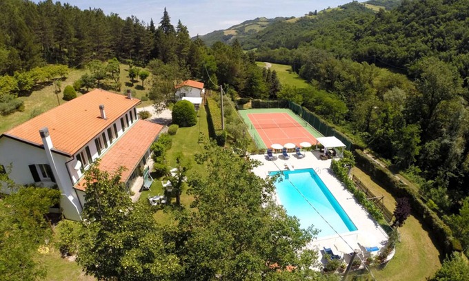 Modigliana Villa | La Villa Dina 10, Emma Villas