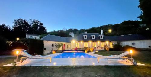Bievres Bed & Breakfast | La Villa Martinière