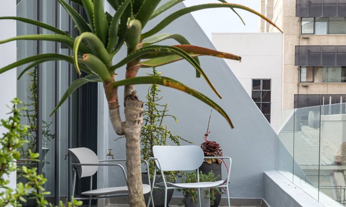 Cape Town City Centre Hotel | Labotessa Luxury Boutique Hotel