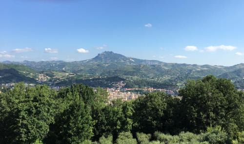 Ascoli Piceno Bed & Breakfast | L’Acerba B&B