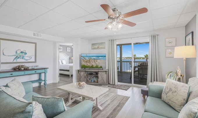 Ono Island Condo | Lagoon Landing 207- Best of beach & lagoon, two bedroom condo, sleeps 6