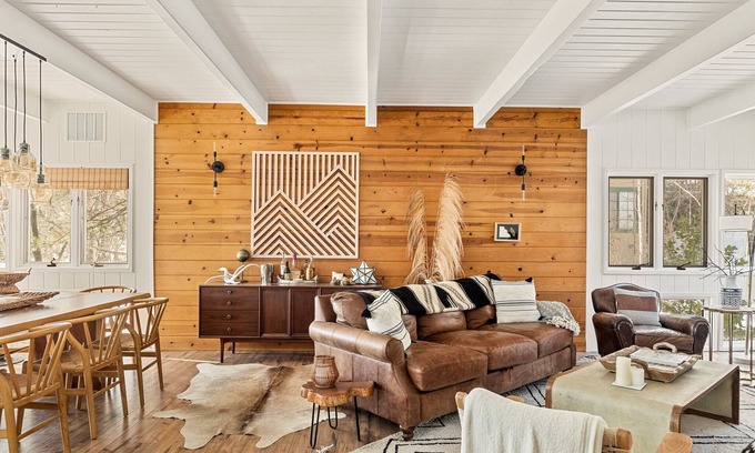 Lake Arrowhead House | Lake Arrowhead Modern Rustic Designer Retreat w/Gameroom, Firepit & Hot Tub