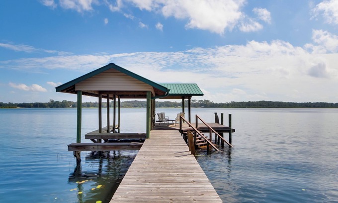 Pomona Park Cabin | Lake Broward Cabin w/Private Boat Launch & Dock!