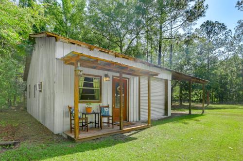 Lake Butler Apartment | Lake Butler Cabin on 5 Acres with Fire Pit!