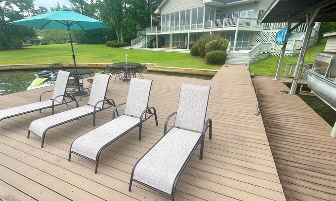Little Kowaliga House | Lake Martin Waterfront, Level Yard, Great Views, Boat Dock, 1 Hour From Auburn