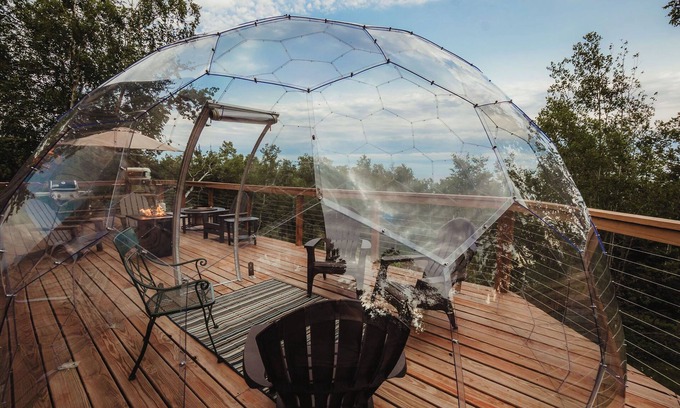 Grand Marais Cabin | Lake Superior Views, Outdoor Pizza Oven, Big Deck, Spacious, Patio Dome