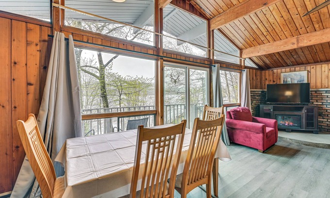 Hadley Cabin | Lake-View Cabin w/Furnished Deck in Hadley!