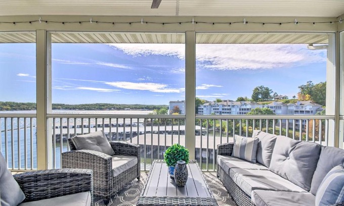 Village of Four Seasons Apartment | Lake Views and Pool Access Lake Ozark Condo!