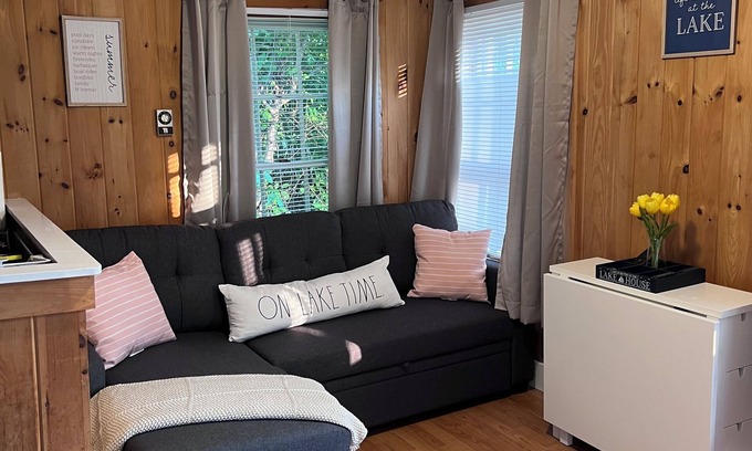 Moultonborough Cottage | Lake Winnie Waterfront cottage w/sandy beach, short walk to best spots in town!