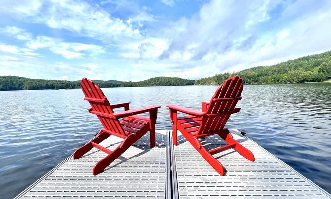 Paradox Cabin | Lakefront ADK Cabin on Paradox Lake - Close to Hiking!