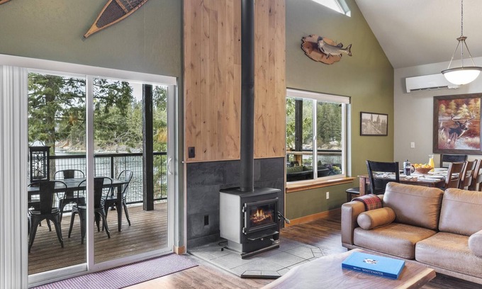 Hayden Cabin | Lakefront Cabin with 2 Decks and Amazing Views. Firepit, Cornhole, Kayaks!