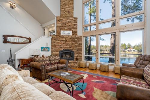 Groveland House | Lakefront Casa Cassaretto