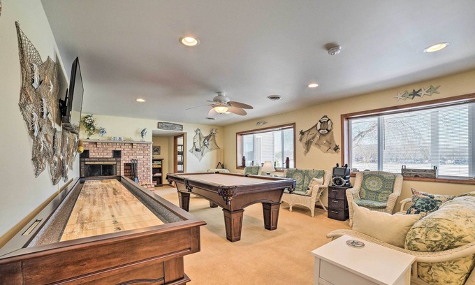 Harrison Condo | Lakefront Harrison Duplex w/ Boat Dock!
