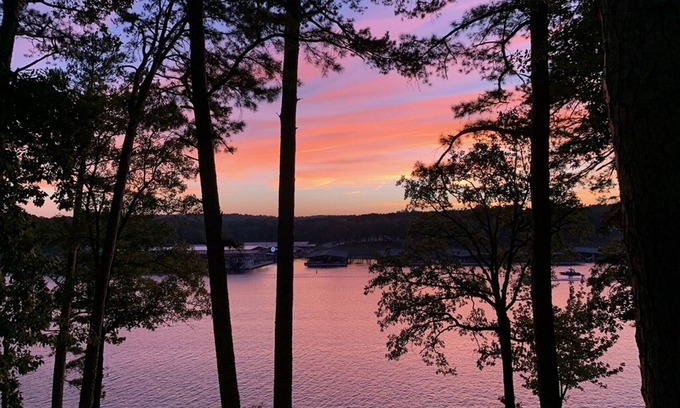 Greers Ferry House | Lakefront home on Greers Ferry Lake!