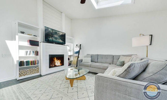 Lake Geneva House | Lakeside Bliss 3-Bed Retreat Lake Geneva