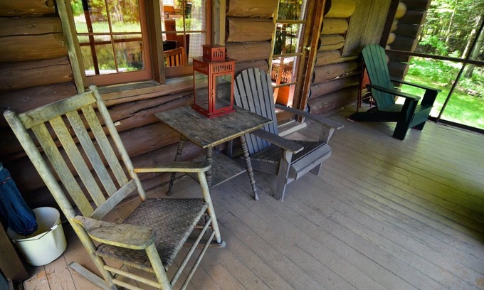 Minerva Cabin | Lakeside Cabin on Minerva Lake