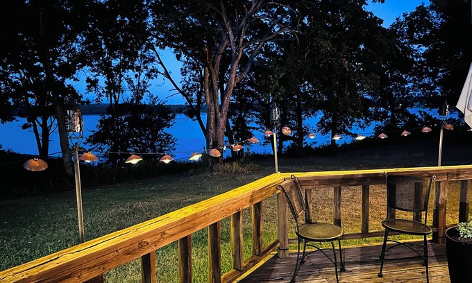 Wagoner House | Lakeside cabin with beautiful lake view, hot tub, and .5 mi from beach & marina