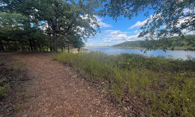 Kingston House | Lakeside Landing, Lake Access, Hiking, Starlink WiFi,