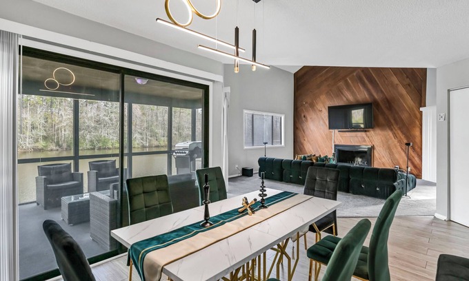 Columbia House | Lakeside Oasis: Fort Jackson Family Retreat