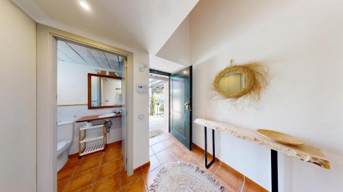 El Perello House | Lamb's Ears