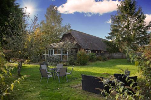 Badlesmere House | Landews Meadow Cottages