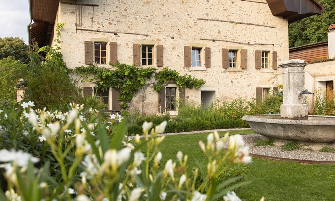 Marnand Apartment | Landgut "Chateau Duplex Farmhouse