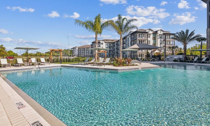 Wimauma Apartment | Landing Apartments near Sun City Center and Riverview