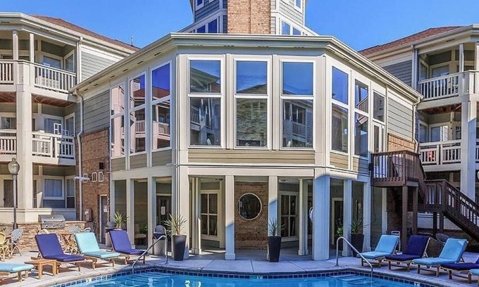 Blue Ash Apartment | Landing at Altitude Blue Ash - 2 Bedrooms in Downtown Blue Ash