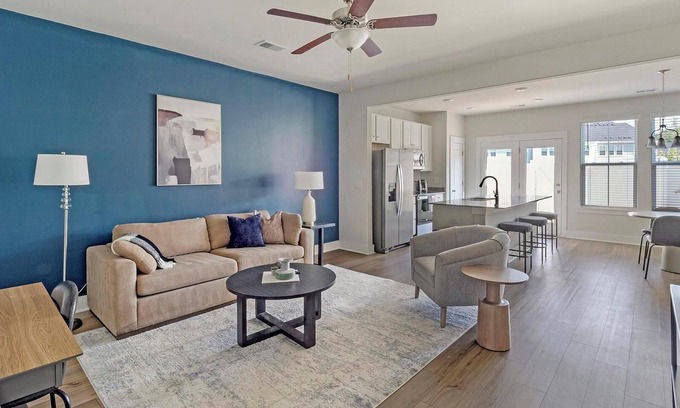 Summerville Apartment | Landing at Chamberlain Pines - 3 Bedrooms in Su.