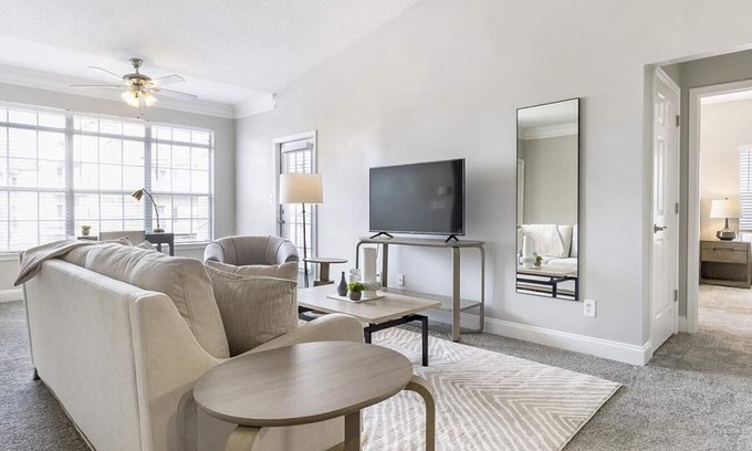 McDonough Apartment | Landing at Elevate Greene - 2 Bedrooms in Downtown Mc Donough