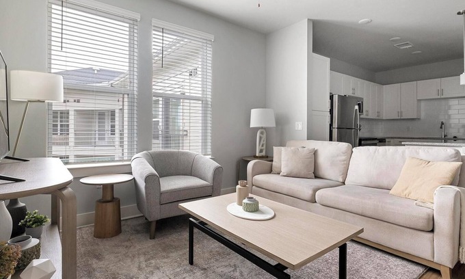 Conroe Apartment | Landing at Flats at Hooper Hill - 1 Bedroom in .