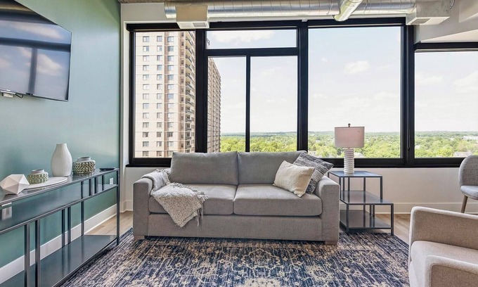 Baileys Crossroads Apartment | Landing | Beautiful 1BD, Game Room, Gym