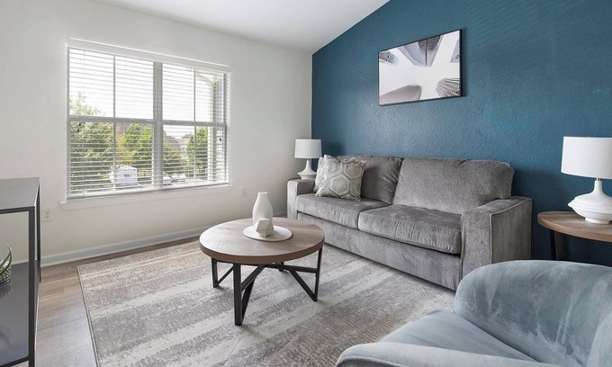 Murfreesboro Apartment | Landing | Beautiful 1BD, Courtyard, Clubhouse