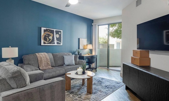 Camelback East Apartment | Landing | Chic 1BD, Clubhouse, Gym