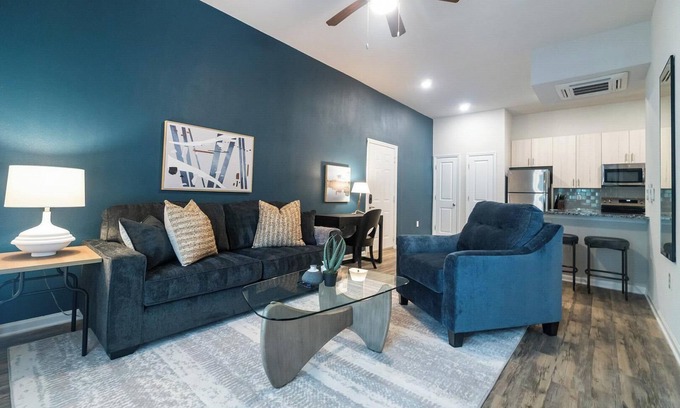 Charlotte Apartment | Landing | Chic 1BD, Gym, Clubhouse