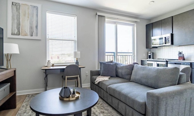 Downtown Apartment | Landing | Chic Studio, Courtyard, Gym