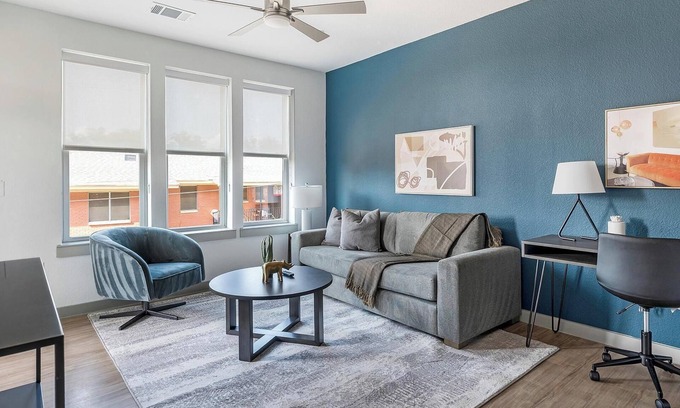 MLK Apartment | Landing | Incredible 1BD, Courtyard