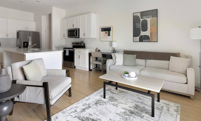 Casas Adobes Apartment | Landing | Incredible 2BD, Pool