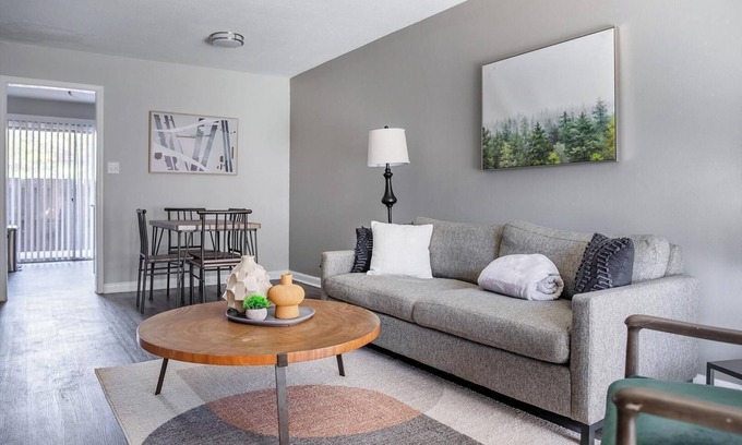 Indianapolis Apartment | Landing | Modern 2BD, Pool