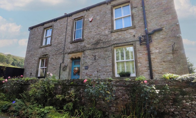 Kettlewell Cottage | LANGCLIFFE HOUSE, pet friendly, luxury holiday cottage in Kettlewell