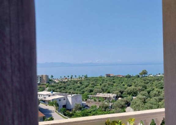 Qeparo Apartment | Lani apartament sea views