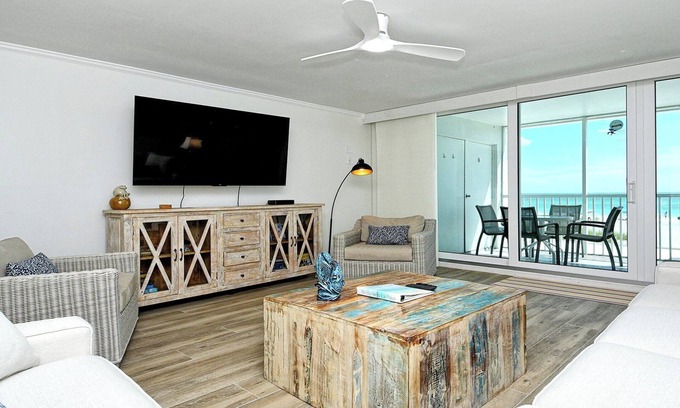 Longboat Key Apartment | LaPlaya 205D January 2025 Discount!