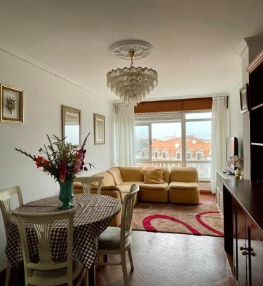 Dean Pequeno Apartment | Lar da Amarella