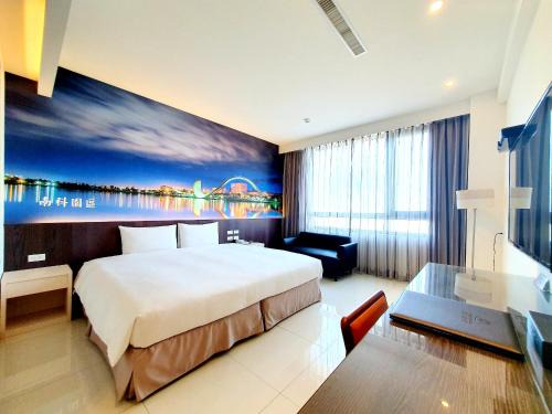 Shanhua District Hotel | Larchotel