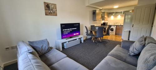 Farnworth Apartment | Large 2 bed flat in Bolton