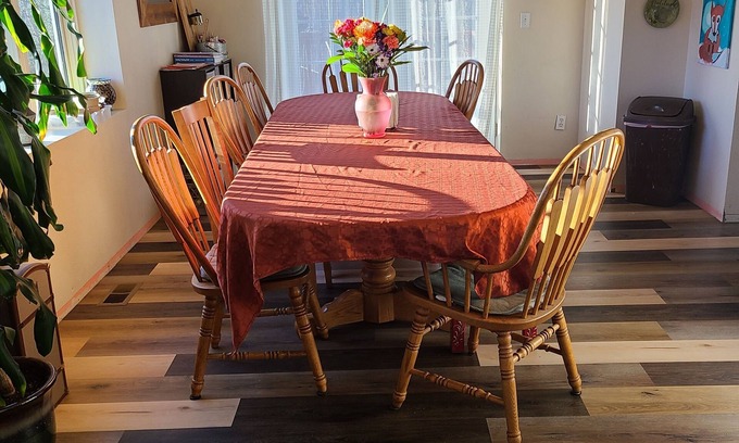 Gateway House | Large 20-25 Bed Residence Centrally Located - Great for Groups!