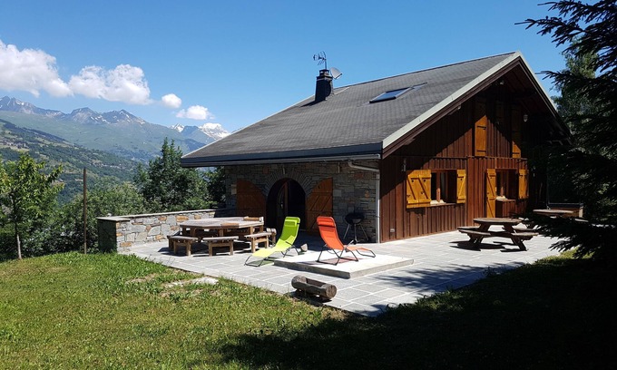 La Plagne-Tarentaise Ski Chalet | Large 4* chalet with terrace and breathtaking view 5 min from the Paradiski area