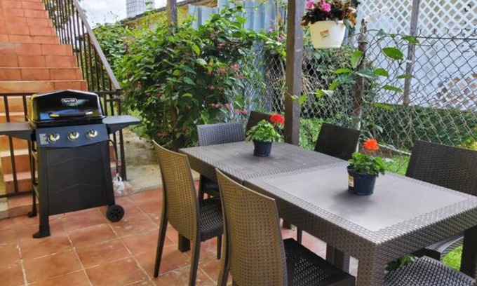 Palmas House | LARGE 8BR Sleeps 38 People with over 3000 SQ FT