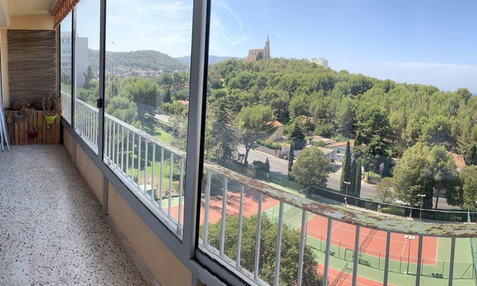 La Panouse Apartment | Large apartment close to the Calanques